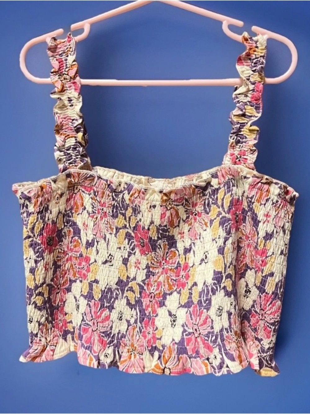 NWT~Super Cute Hersy Boutique Floral Smocked Crop Top L Buttery Soft Stretchy